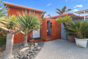 Bach on Wilson - Waihi Beach Holiday Home, Waihi Beach